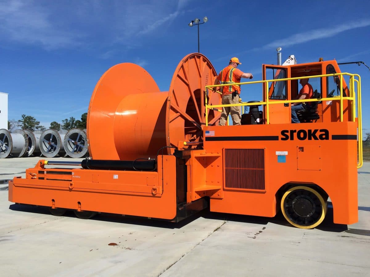 Bobbin Handler 70 MT Loaded with Reel Flange Forward | Sroka